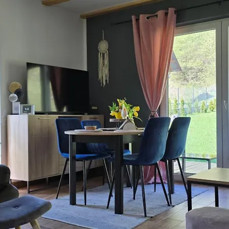 Holiday home Pod Lasem Gorce Z Kominkiem I Jacuzzi *