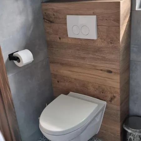 Pod Lasem Gorce Z Kominkiem I Jacuzzi *