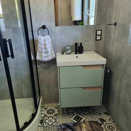 Pod Lasem Gorce Z Kominkiem I Jacuzzi *