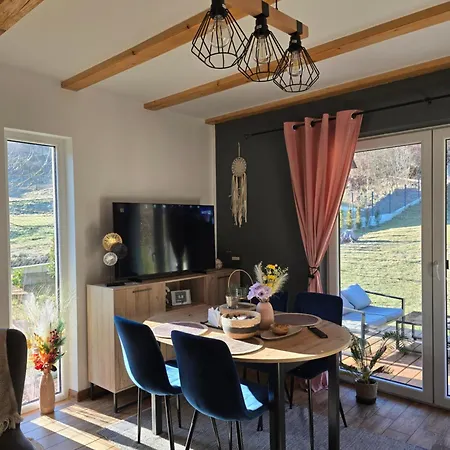 Pod Lasem Gorce Z Kominkiem I Jacuzzi Casa vacanze Ochotnica Dolna